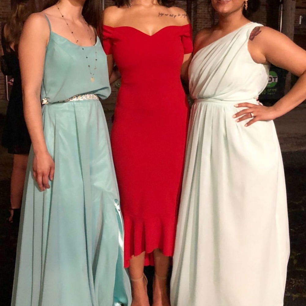 Off shoulder red dress